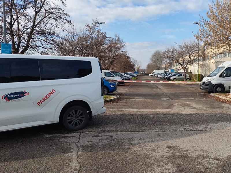 Aeroport Car - Aeroporto Bologna Parcheggi scoperti Aeroport Car - Aeroporto Bologna