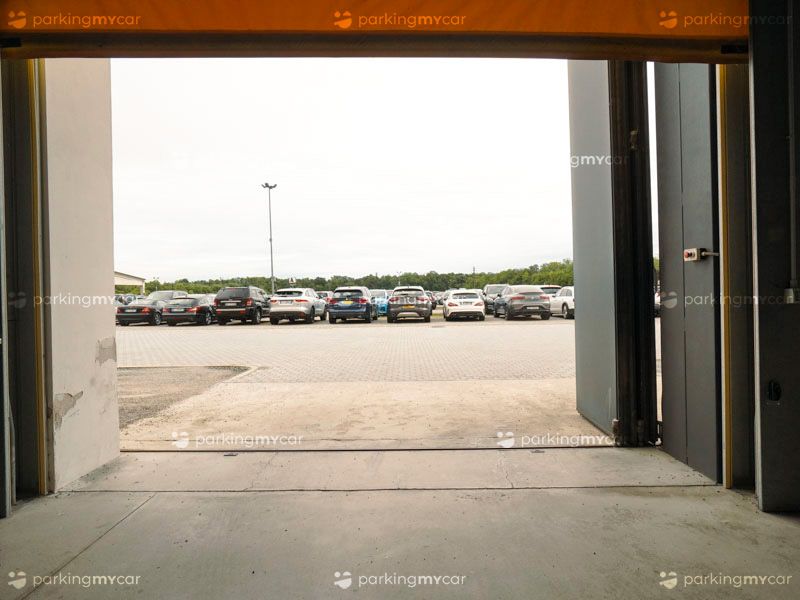 PAM Parcheggio - Aeroporto Malpensa Uscita PAM Parcheggio - Aeroporto Malpensa