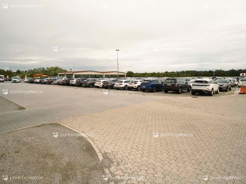PAM Parcheggio - Aeroporto Malpensa Posti auto scoperti PAM Parcheggio - Aeroporto Malpensa