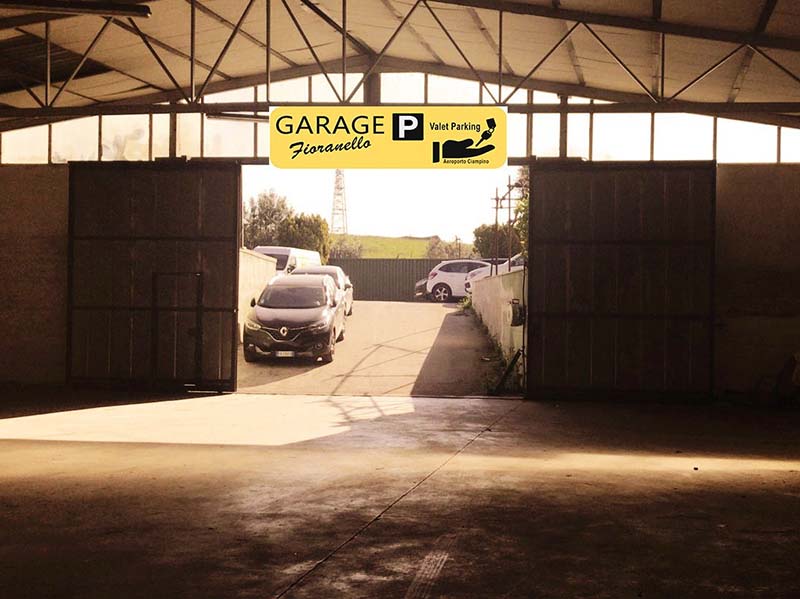 Garage Fioranello - Roma Ciampino Capannone Garage Fioranello - Roma Ciampino