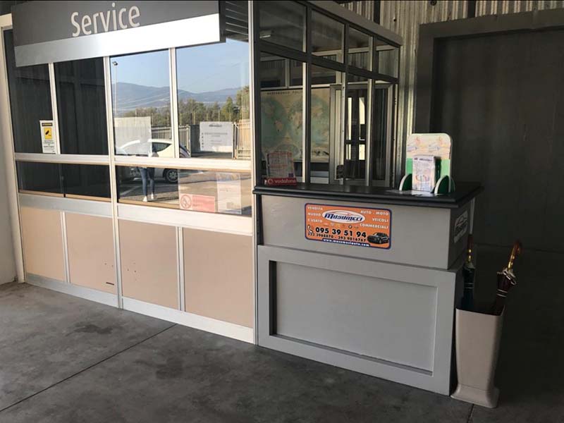 ParkingMyCar Aeroporto Lamezia Terme Reception ParkingMyCar Aeroporto Lamezia Terme