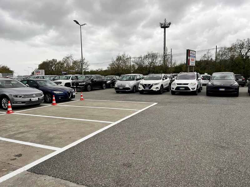 ParkingMyCar Aeroporto Lamezia Terme Parcheggio scoperti ParkingMyCar Aeroporto Lamezia Terme