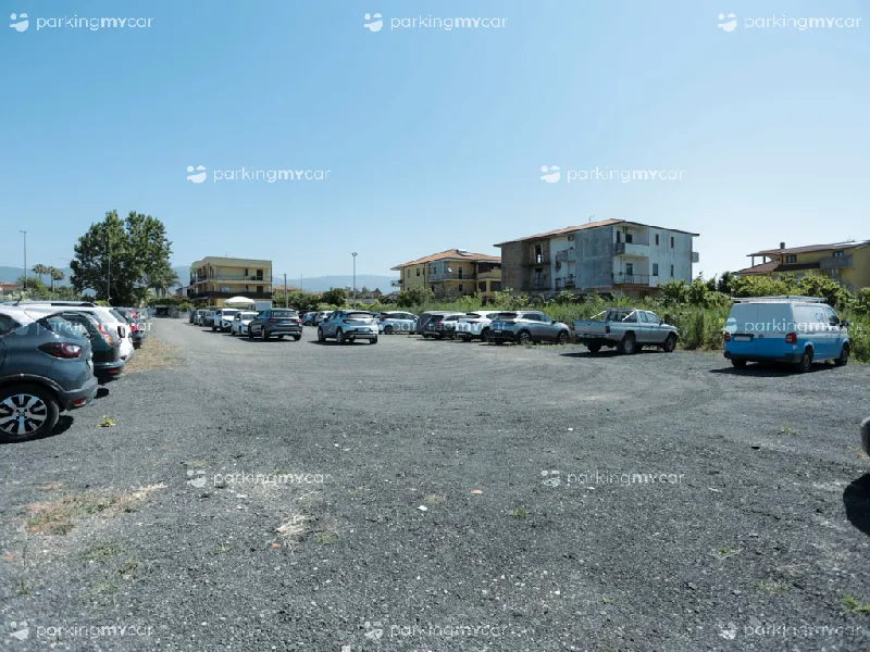 Parcheggialla Lamezia Terme Parcheggi scoperti Ingresso Parcheggialla Lamezia Terme