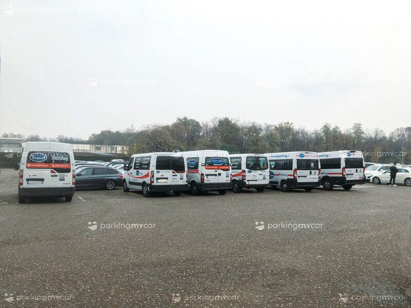 Milano Parking Airport Malpensa Posti auto all'aperto Milano Parking Airport Malpensa