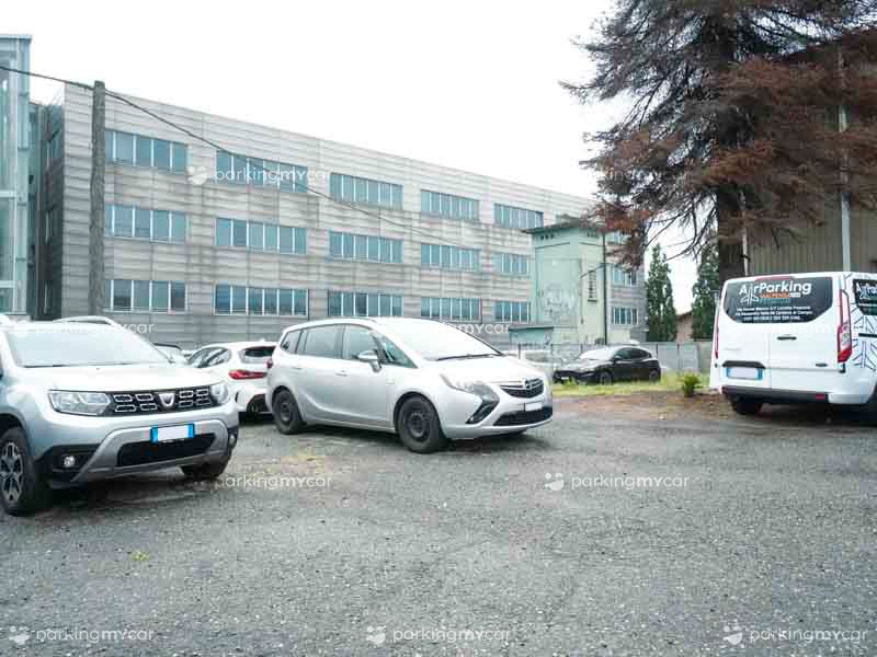 Air Parking Premium - Aeroporto Malpensa Posti auto scoperti Air Parking Premium - Aeroporto Malpensa