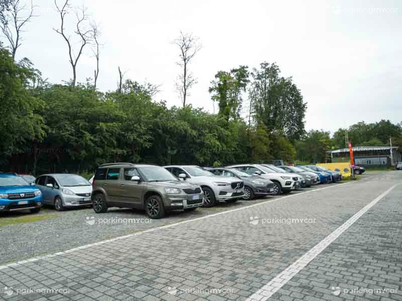 MxPark - Aeroporto Malpensa Posti auto scoperti MxPark - Aeroporto Malpensa