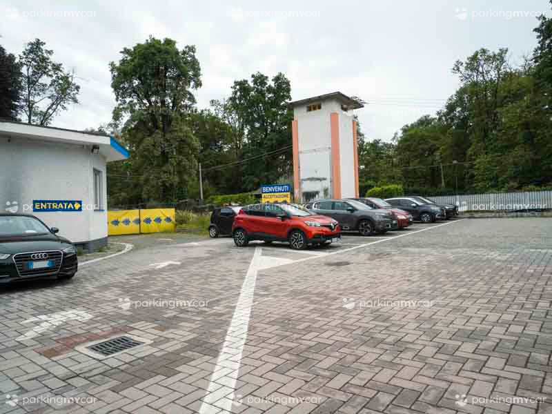 MxPark - Aeroporto Malpensa Posti auto scoperti MxPark - Aeroporto Malpensa