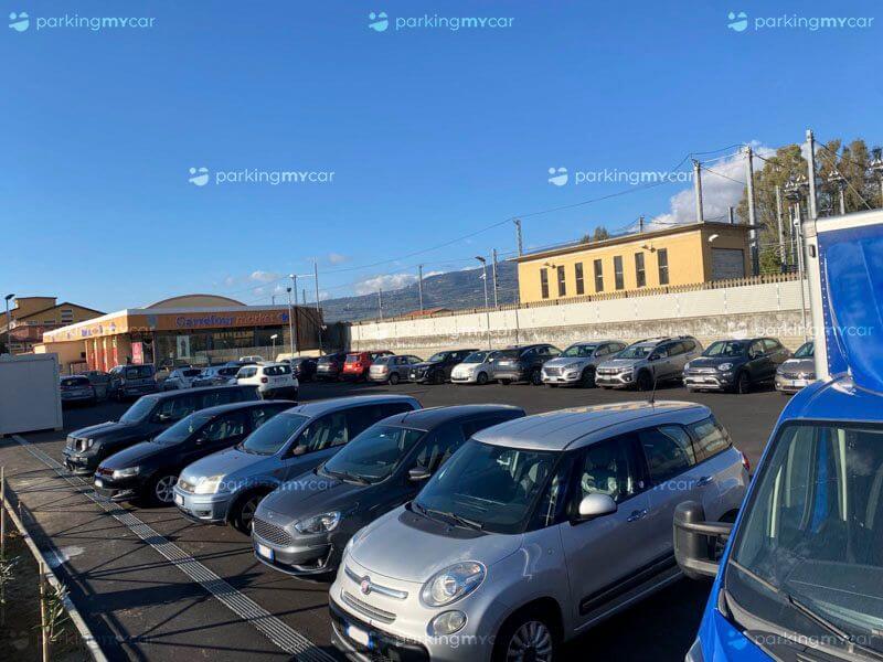 Park&GO - Aeroporto Lamezia Terme Posti auto scoperti Park&GO - Aeroporto Lamezia Terme