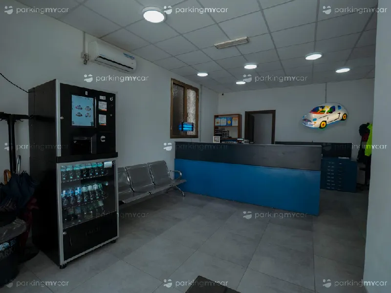 Best Parking - Aeroporto Ciampino Reception e casse Best Parking - Aeroporto Ciampino