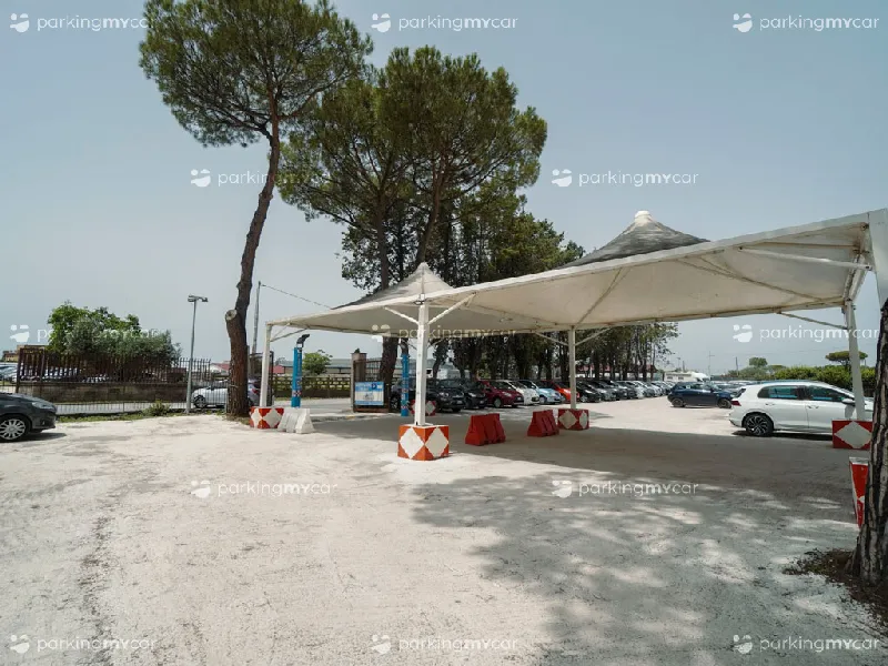 Best Parking - Aeroporto Ciampino Tettoia Best Parking - Aeroporto Ciampino