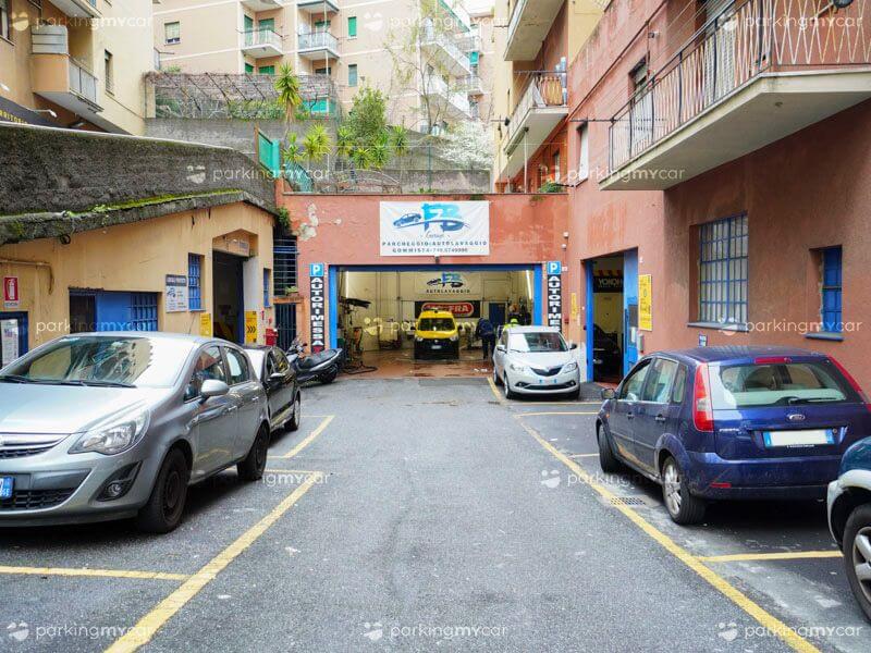 FB Garage - Genova centro città Accesso di FB Garage