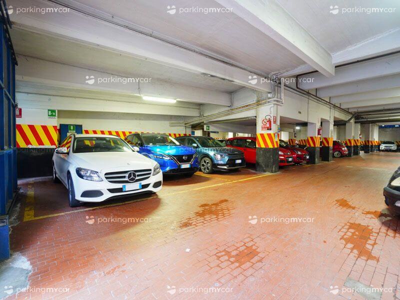 FB Garage - Genova centro città Parcheggi al coperto presso FB Garage