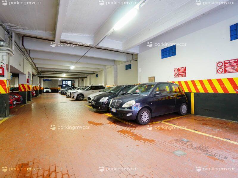 FB Garage - Genova centro città Posti auto al coperto presso FB Garage
