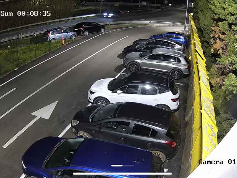 Unirei Parking - Stazione Lamezia Terme Posti auto all'aperto Unirei Parking - Aeroporto Lamezia Terme