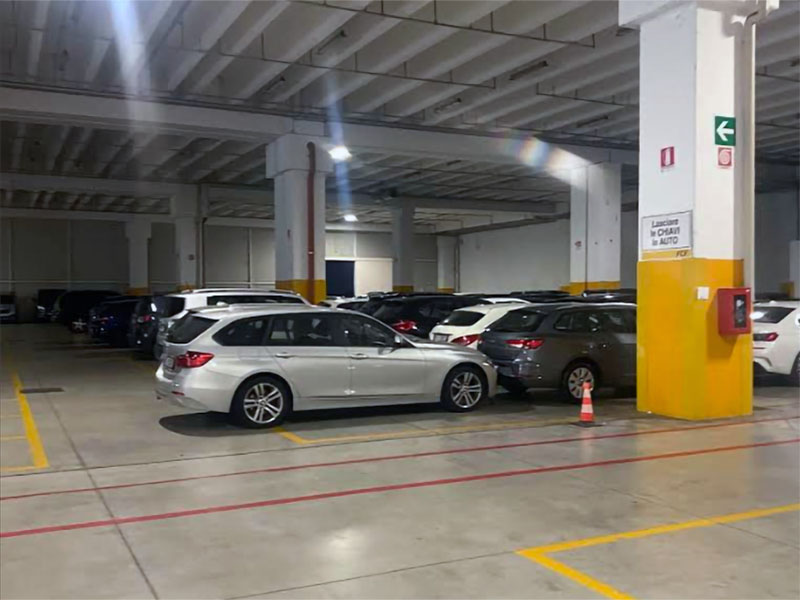 FCF Parking - Aeroporto Orio al Serio Posti auto all'aperto FCF Parking - Aeroporto Orio al Serio