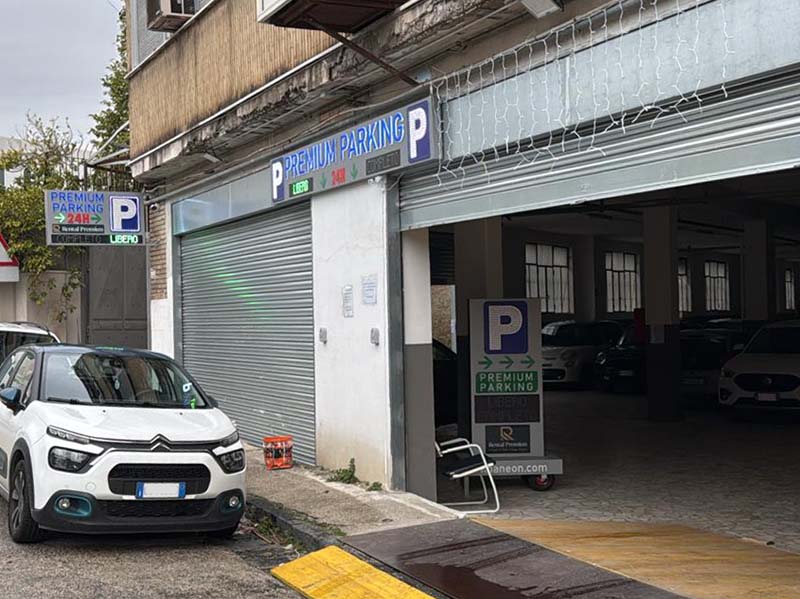 Premium Parking - Aeroporto Napoli Uscita Premium Parking - Aeroporto Napoli