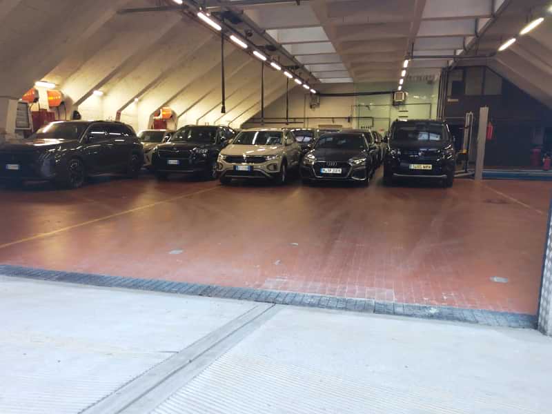 Central Station Parking - Stazione Milano Porta Garibaldi Posti auto al coperto Central Station Parking - Stazione Milano Porta Garibaldi