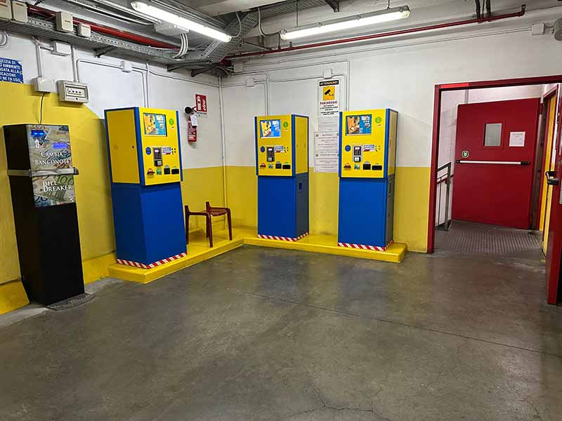 Matteotti Parking - Milano centro Casse automatiche Matteotti Parking - Milano centro