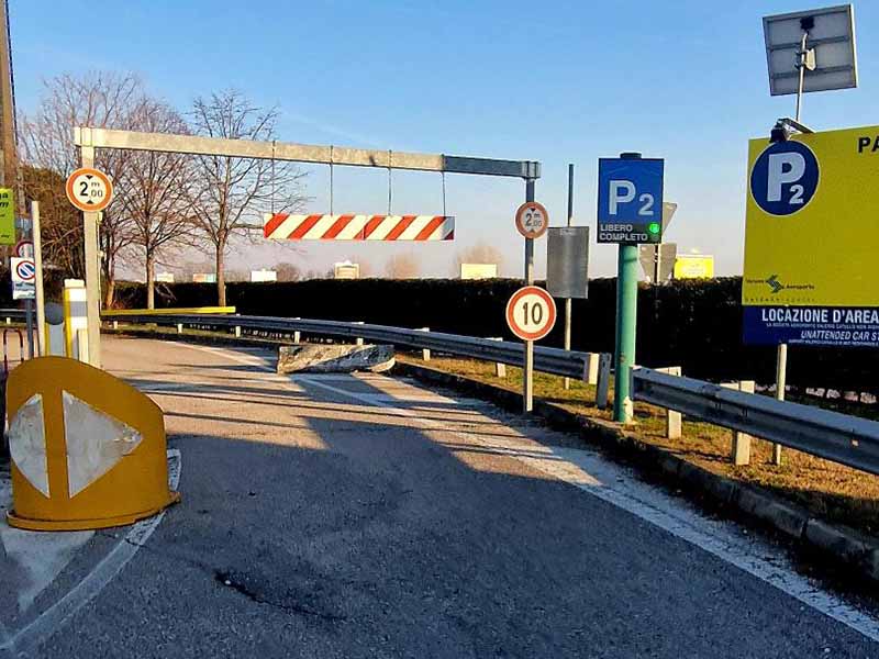 PARK P2 - Aeroporto Verona Entrata tramite lettura targa PARK P2